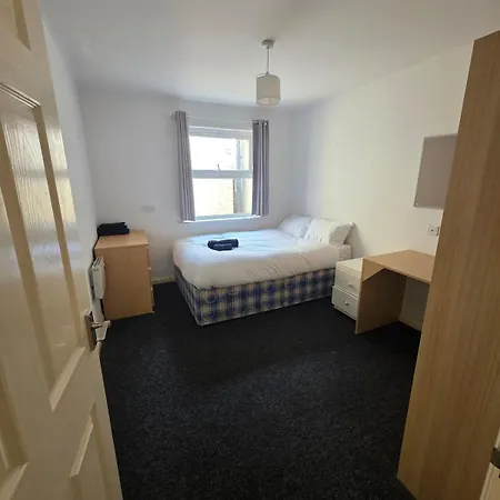 Charming 6-bed Horfield